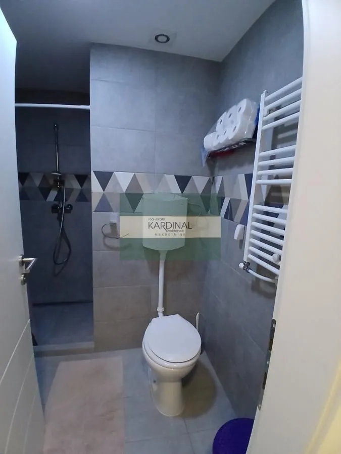 Izdavanje, garsonjera, 27m², Centar, Jagodina