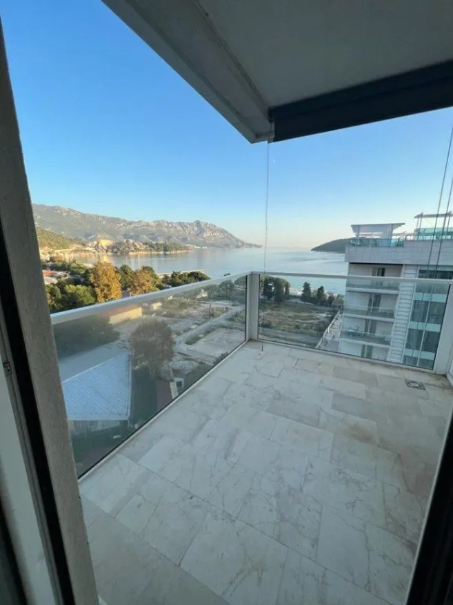 Prodaja, dvosoban stan, 105m2, Tree cane, Budva