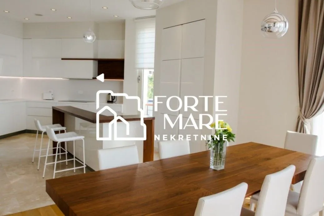 Sale, house, 600m², Sveti Stefan, Budva