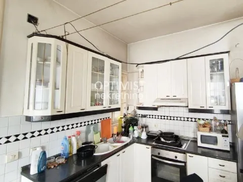 Prodaja, stan, 130m², Stari Grad, Beograd - image 9