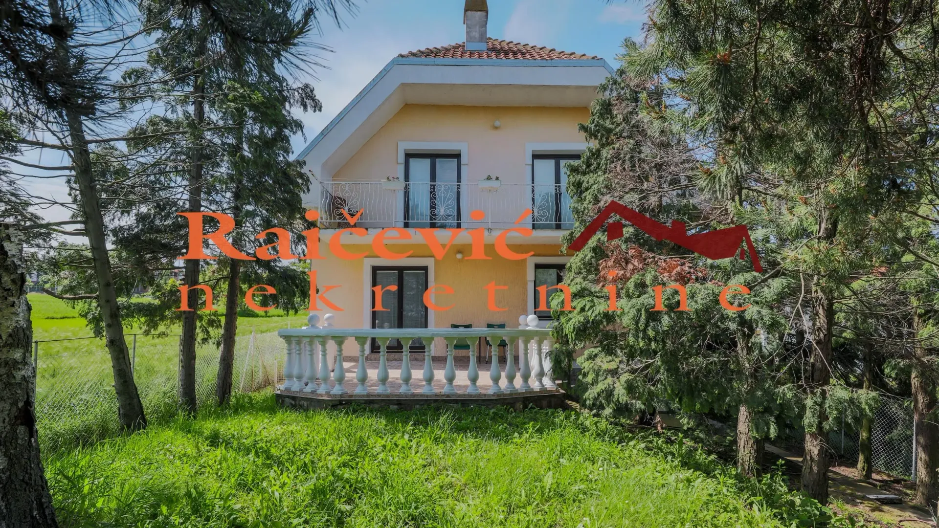Prodaja, kuća, 370m², Voždovac Sve Podlokacije, Beograd