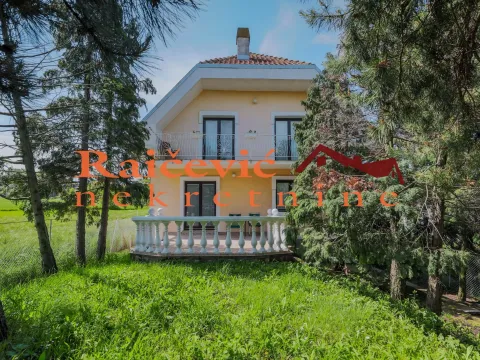 Prodaja, kuća, 370m², Voždovac Sve Podlokacije, Beograd - image 20