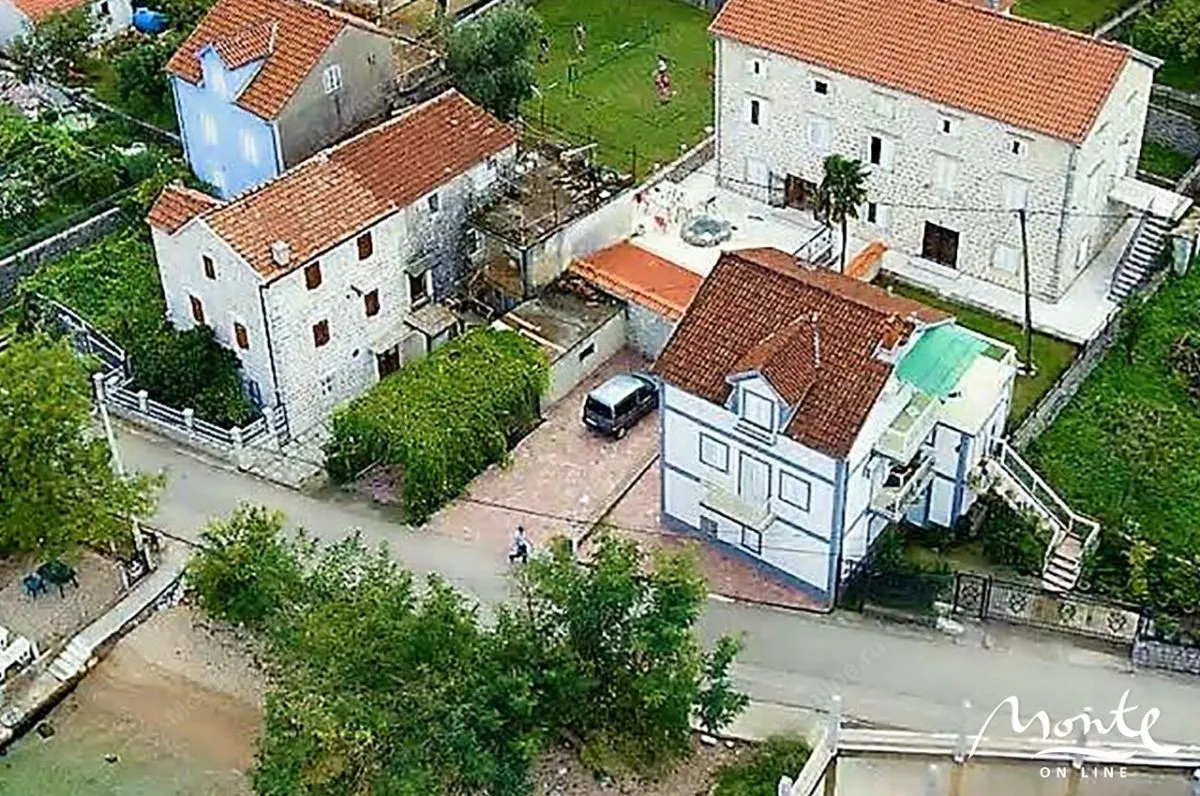 Prodaja, kuća, 327m², Stoliv, Kotor