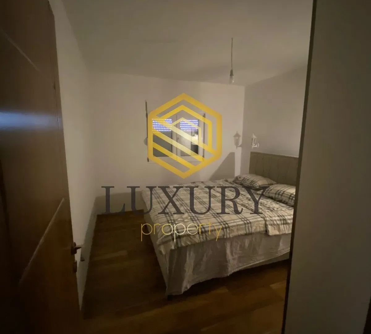 Sale, house, 280m², Zeta, Podgorica
