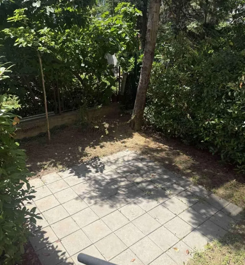 Izdavanje, jednosoban stan, 38m², Lekino Brdo, Voždovac Sve Podlokacije