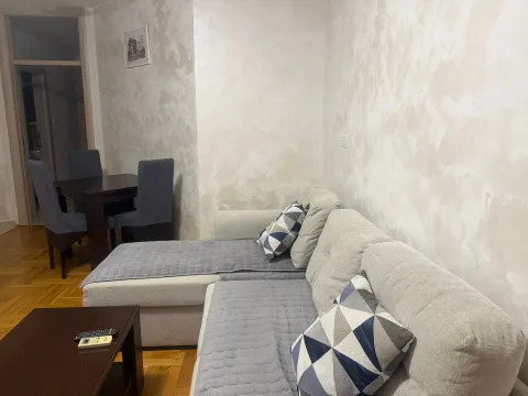 Izdavanje, jednosoban stan, 45m², Momišići, Podgorica - image 3