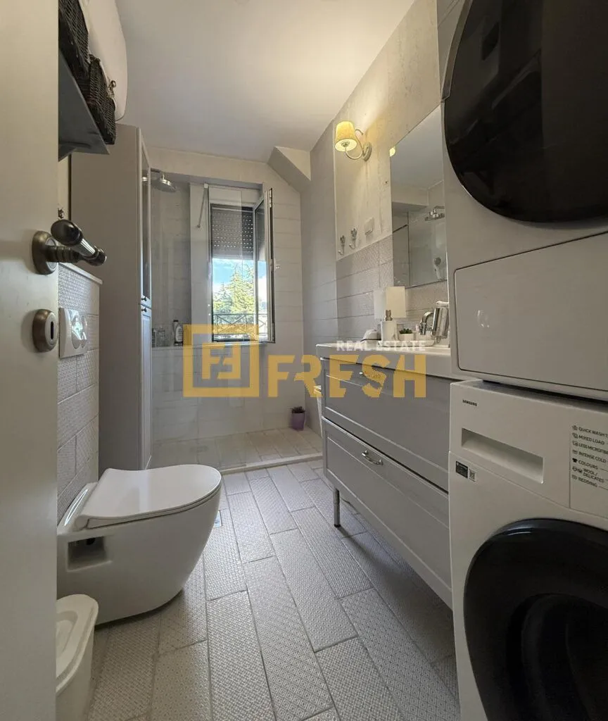 Prodaja, trosoban stan, 68m², Centar, Podgorica