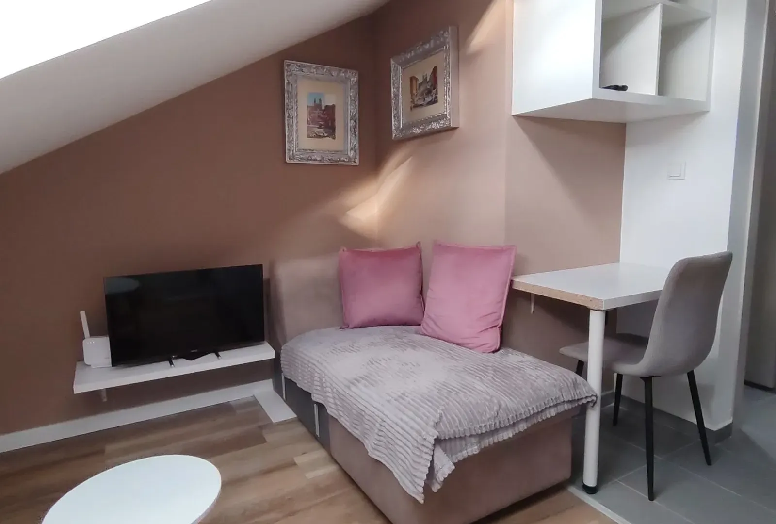 Izdavanje, garsonjera, 17m², Zabjelo, Podgorica