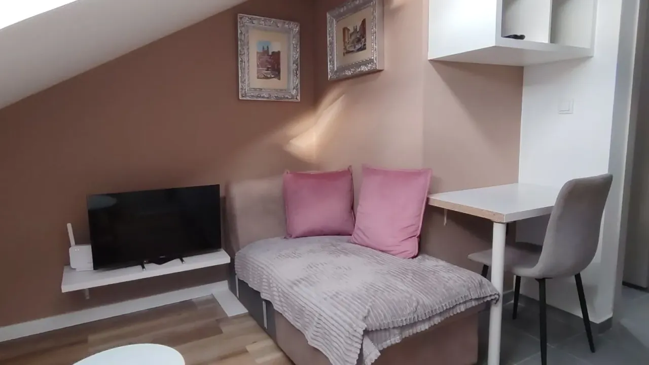 Rent, studio apartment, 17m², Zabjelo, Podgorica