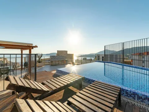 Sale, three bedroom apartment, 149m², Rafailovići, Budva - image 2