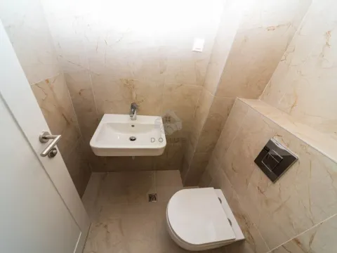 Sale, two bedroom apartment, 127m², Tološi, Podgorica - image 12