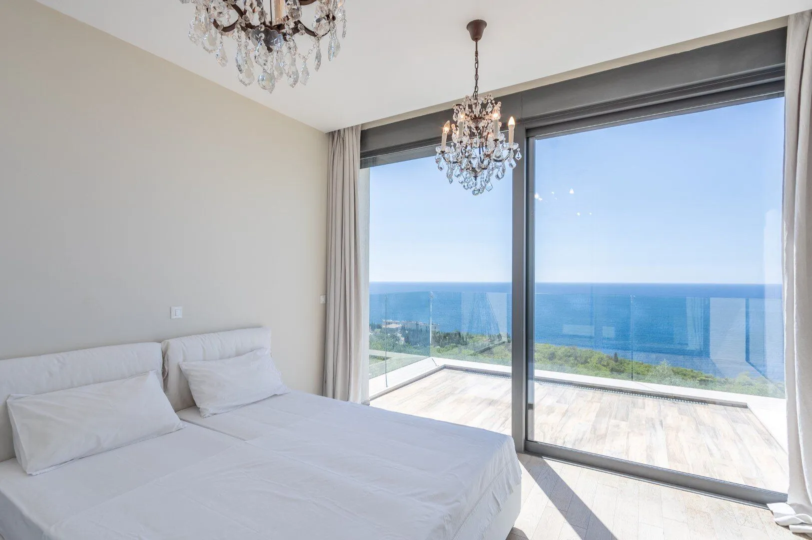 Sale, house, 550m², Reževići, Budva