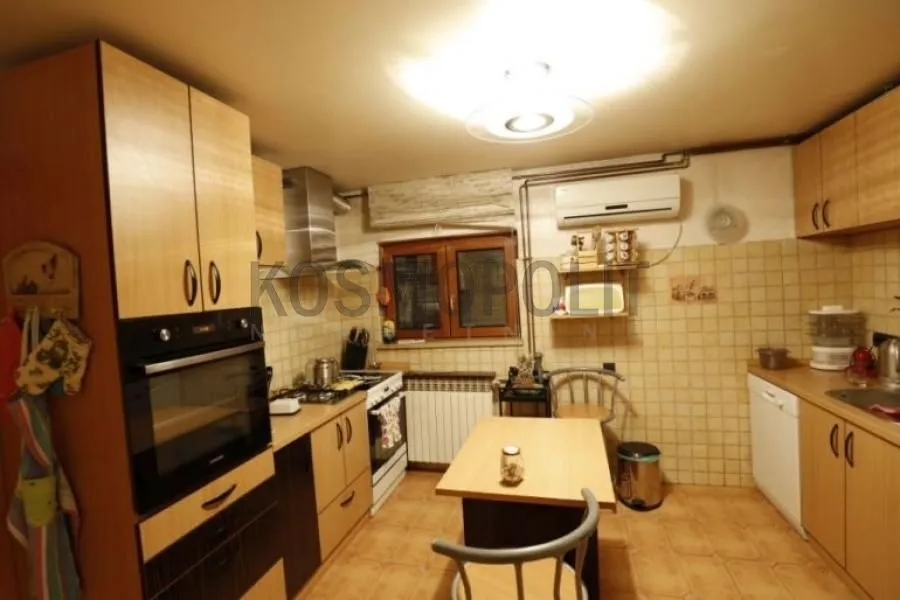 Prodaja, kuća, 520m², Filmski Grad, Beograd