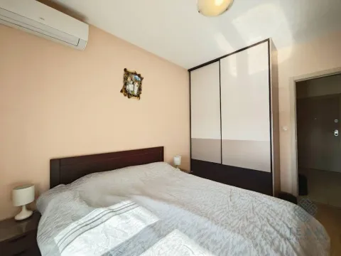 Prodaja, jednosoban stan, 46m², City Kvart, Podgorica - image 9