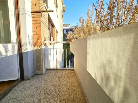 Izdavanje, četvorosoban stan, 143m², Kalenić Pijaca, Vračar Sve Podlokacije - image 20