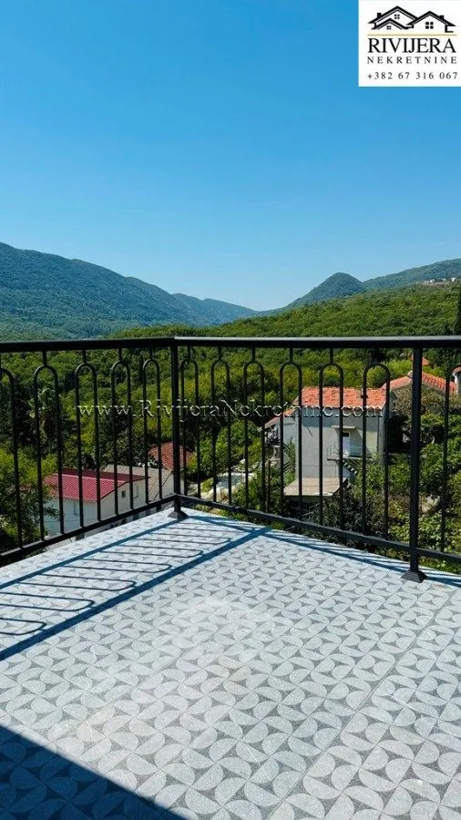 Prodaja, trosoban stan, 122m², Herceg Novi, Crna Gora