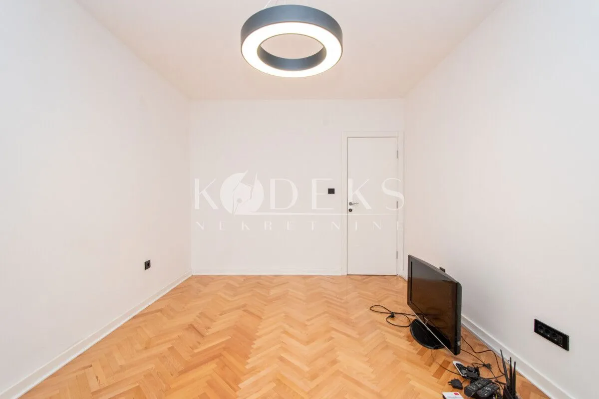 Izdavanje, dvosoban stan, 54m², Zabjelo, Podgorica
