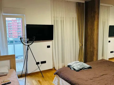 Rent, two bedroom apartment, 120m², City Kvart, Podgorica - image 7