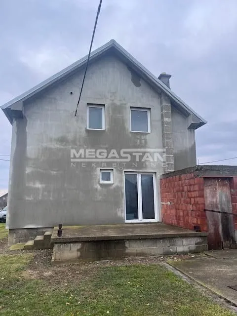 Prodaja, kuća, 114m², Zemun Ugrinovci, Zemun Sve Podlokacije