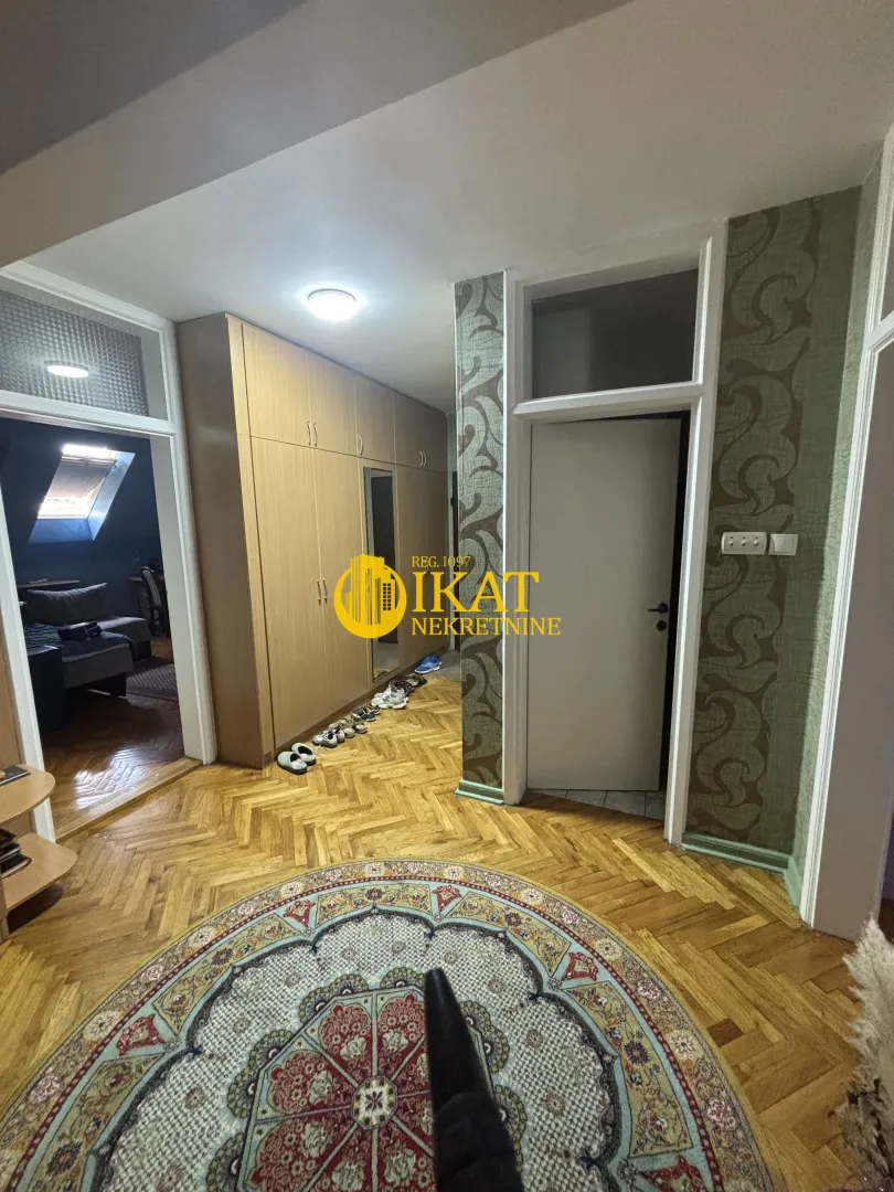 Sale, three bedroom apartment, 112m², Zemun Sve Podlokacije, Beograd