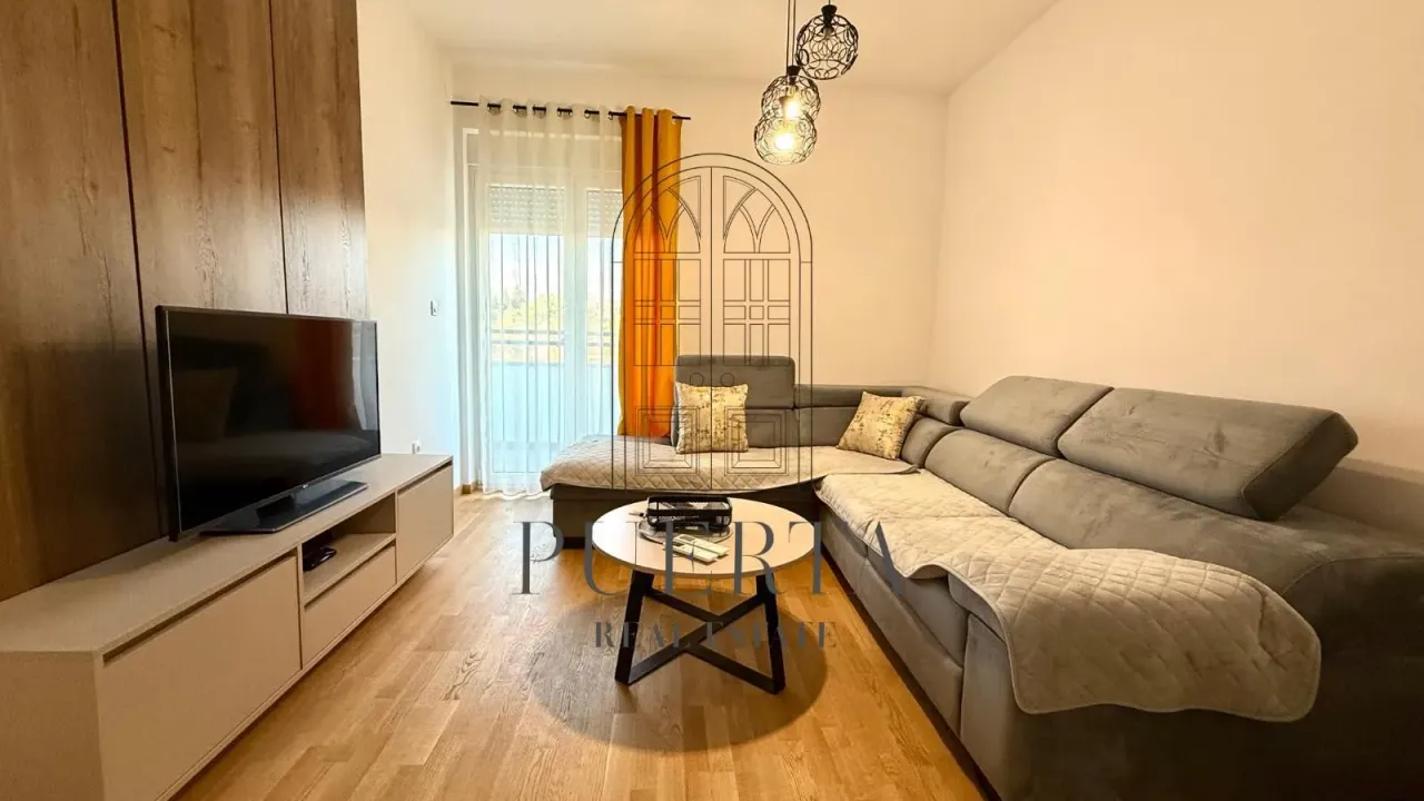 Prodaja, jednosoban stan, 45m², Pobrežje, Podgorica