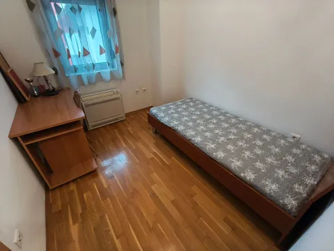 Rent, three bedroom apartment, 90m², Centar, Podgorica - image 6