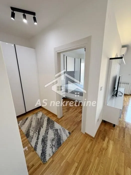 Rent, two bedroom apartment, 52m², Hala Pionir, Palilula Sve Podlokacije