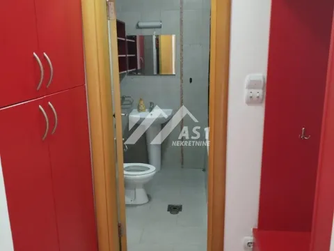 Izdavanje, dvosoban stan, 45m², Liman 4, Novi Sad Sve Podlokacije - image 8