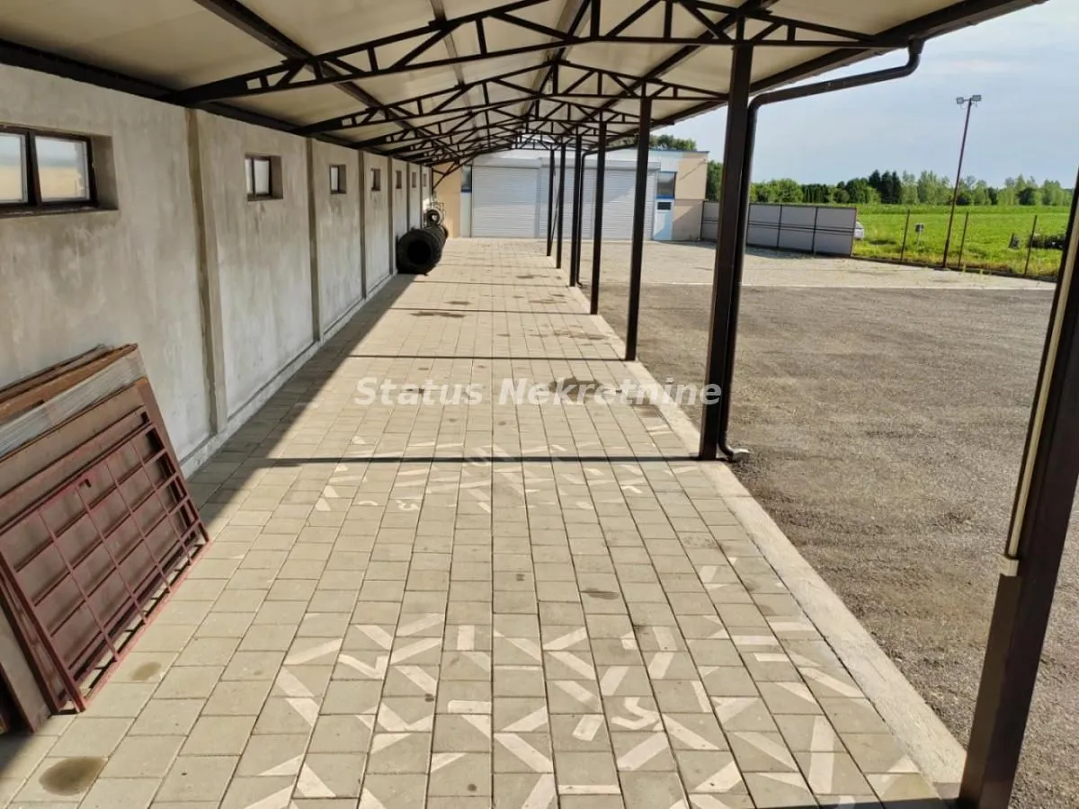 Rent, office space, 528m², Rumenka, Novi Sad Sve Podlokacije