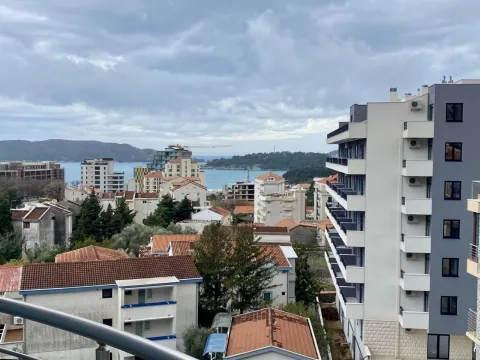Prodaja, dvosoban stan, 58m², Bečići, Budva - image 1
