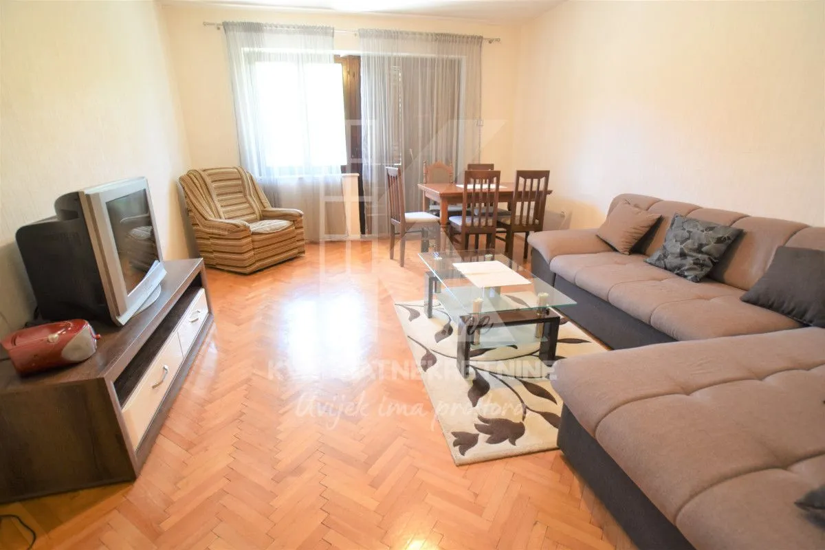 Sale, house, 250m², Zelenika, Podgorica