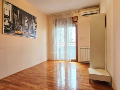 Prodaja, dvosoban stan, 66m², Preko Morače, Podgorica - image 14