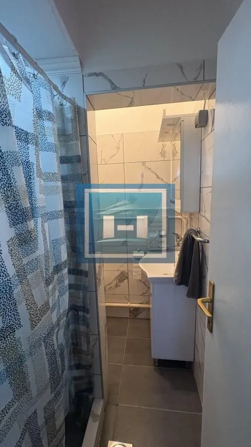 Prodaja, jednosoban stan, 40m², Sarina Medja, Jagodina