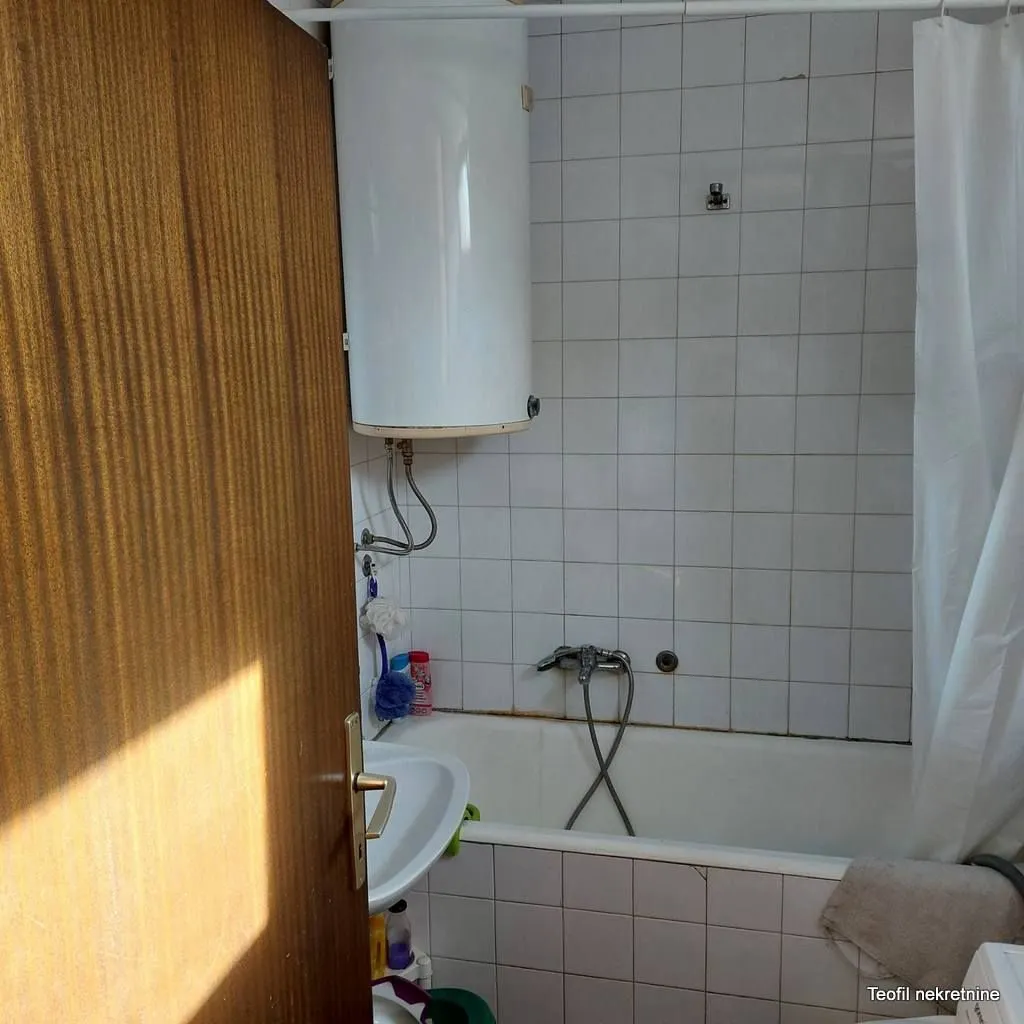 Prodaja, kuća, 250m², Bezanijska Kosa 1, Bežanijska Kosa Sve Podlokacije