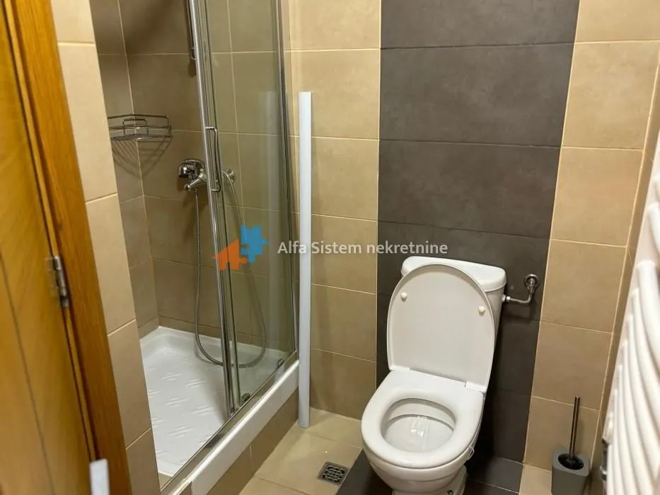 Izdavanje, stan, 40m², Stari Grad, Beograd