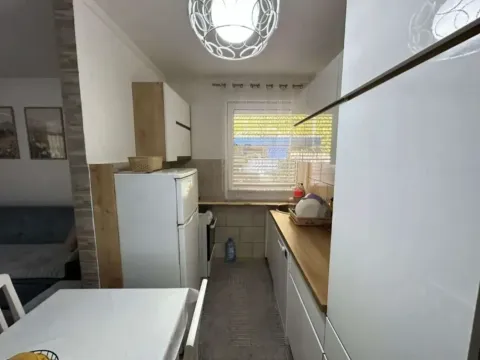 Prodaja, dvosoban stan, 48m², Dobrota, Kotor - image 3