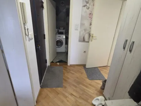 Sale, two bedroom apartment, 52m², Medijana, Niš - image 8