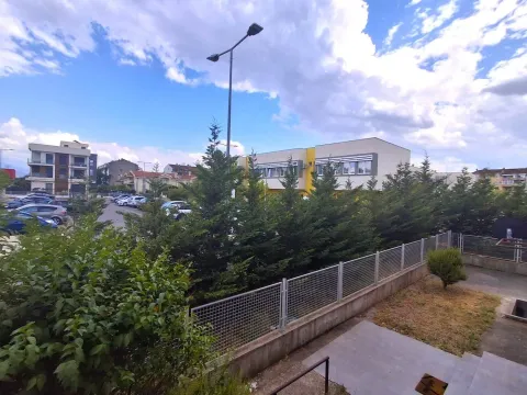 Prodaja, stan, 39m², Stari Aerodrom, Podgorica - image 14