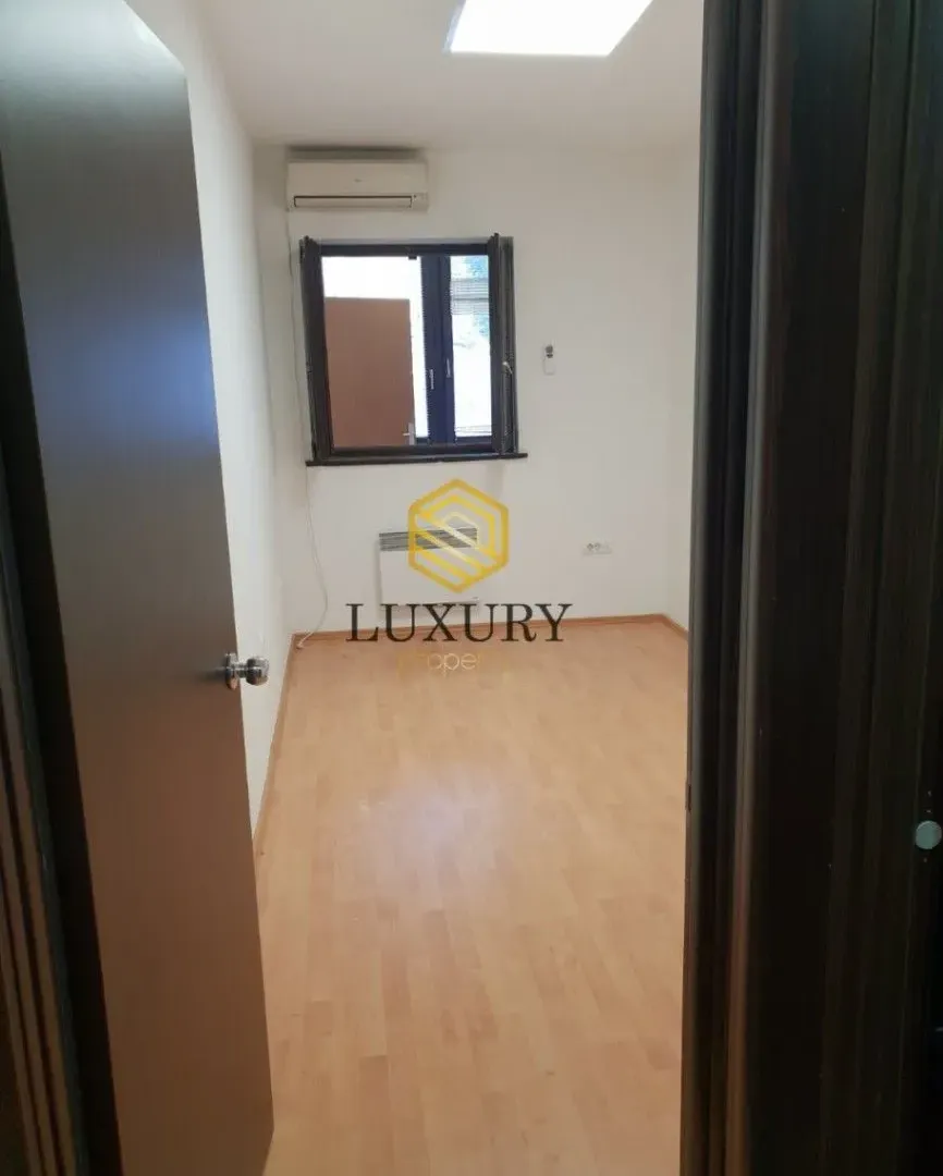 Rent, office space, 78m², Preko Morače, Podgorica