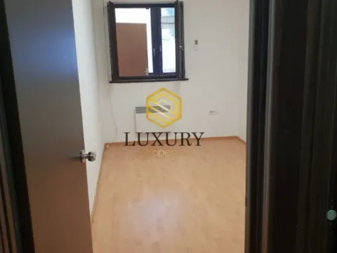 Izdavanje, poslovni prostor, 78m², Preko Morače, Podgorica - image 10