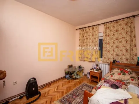 Sale, house, 130m², Masline, Podgorica - image 10