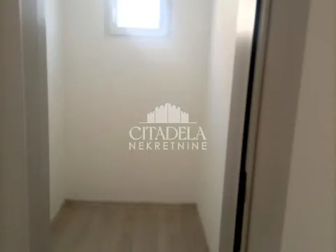 Prodaja, trosoban stan, 66m², Čukarica, Beograd - image 8