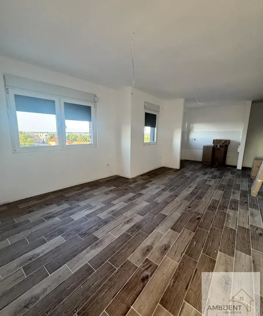 Prodaja, trosoban stan, 71m², Stari Banovci, Stara Pazova
