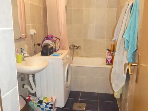 Sale, two bedroom apartment, 68m², Levač, Jagodina - image 9