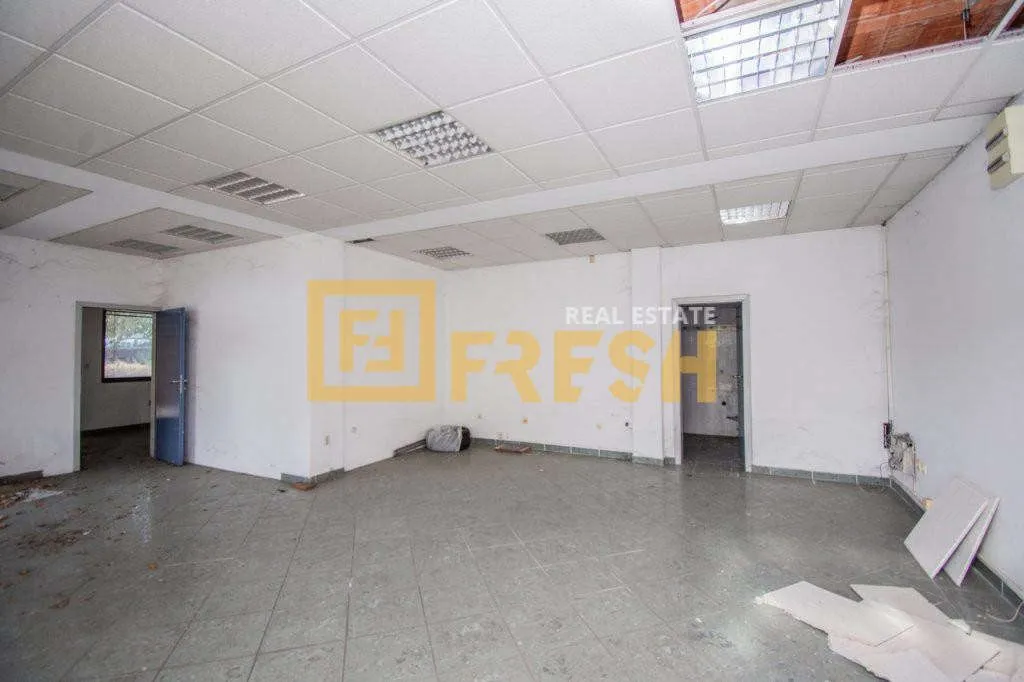Rent, office space, 77m², Ljubović, Podgorica
