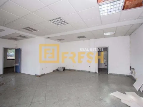 Izdavanje, poslovni prostor, 77m², Ljubović, Podgorica - image 4
