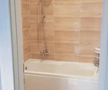 Izdavanje, stan, 95m², Kotor, Crna Gora - image 4