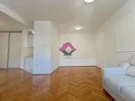 Izdavanje, trosoban stan, 70m², Bulevar Oslobodjenja, Novi Sad Sve Podlokacije - image 6