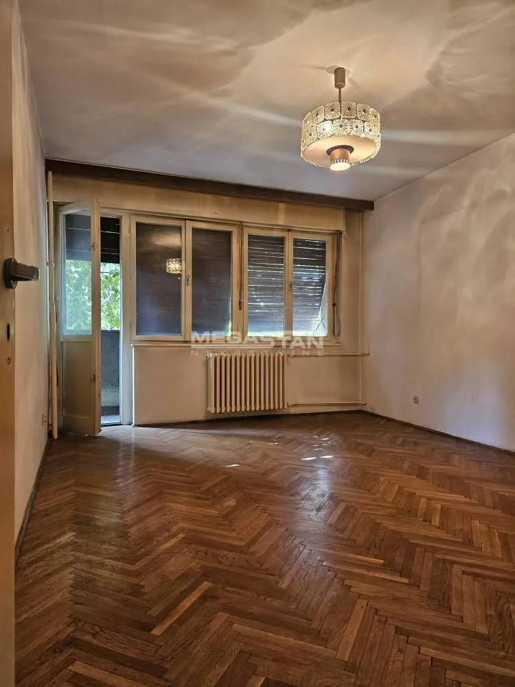 Sale, three bedroom apartment, 77m², Palilula Sve Podlokacije, Beograd
