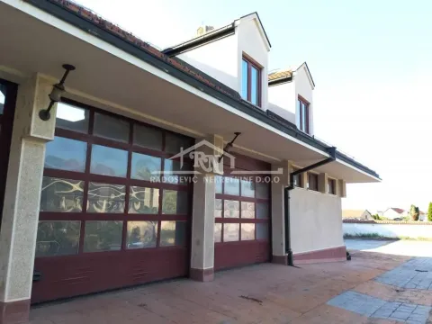 Rent, office space, 475m², Batajnica, Beograd - image 8